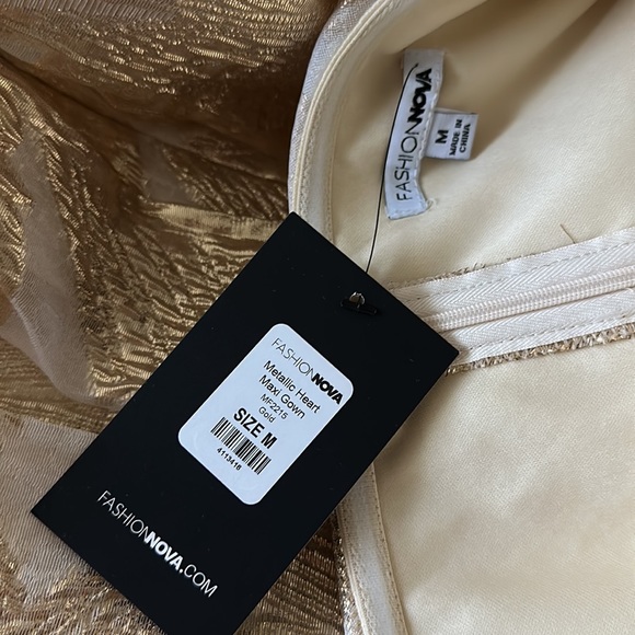 Metallic Heart Maxi Gown - Gold from Fashion Nova - Picture 4 of 4